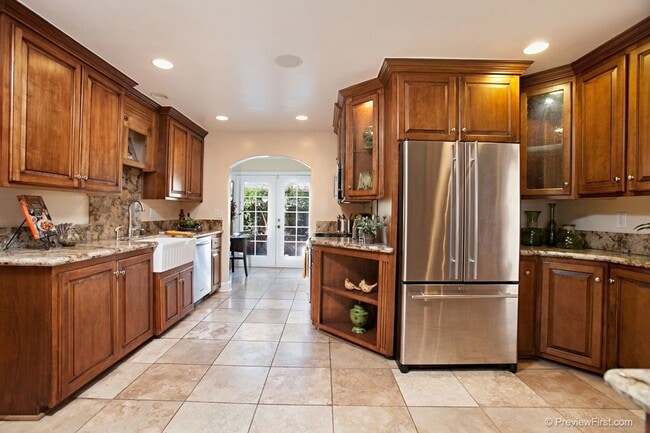 Building Photo - Upgraded Spanish Charmer in Talmadge