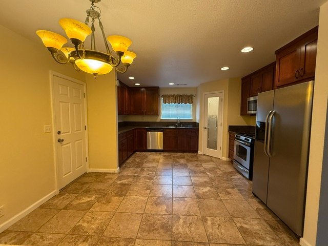 Building Photo - 2689 Forestview Dr