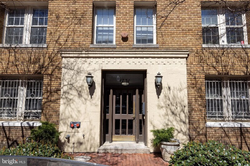 Building Photo - 1731 Willard St NW