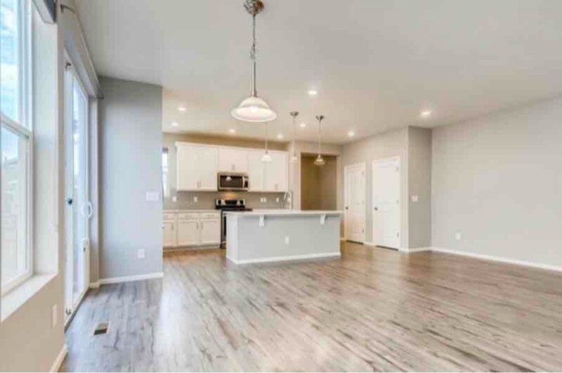 Building Photo - 11205 E 28th Pl