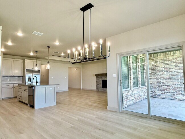 Building Photo - 2808 133rd St