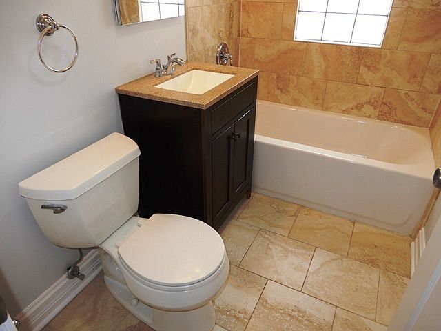 bathroom - 6620 174th St