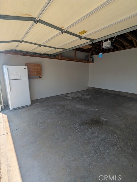 Building Photo - 8195 Eastport Dr
