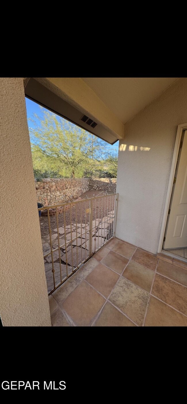 Building Photo - 206 Vic Clark Ct