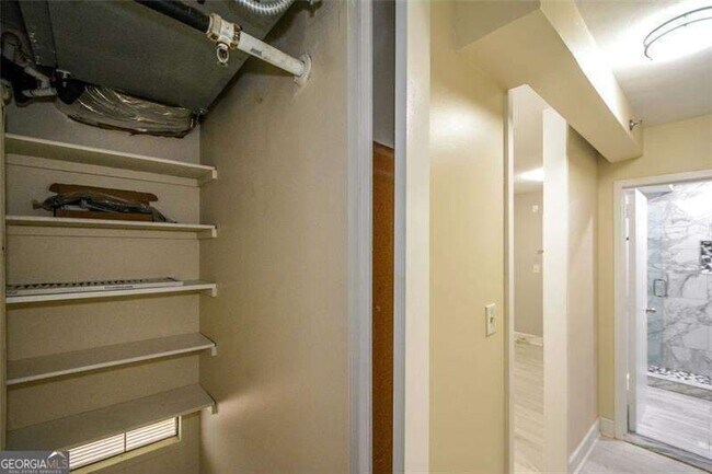 Building Photo - 620 Peachtree St NE