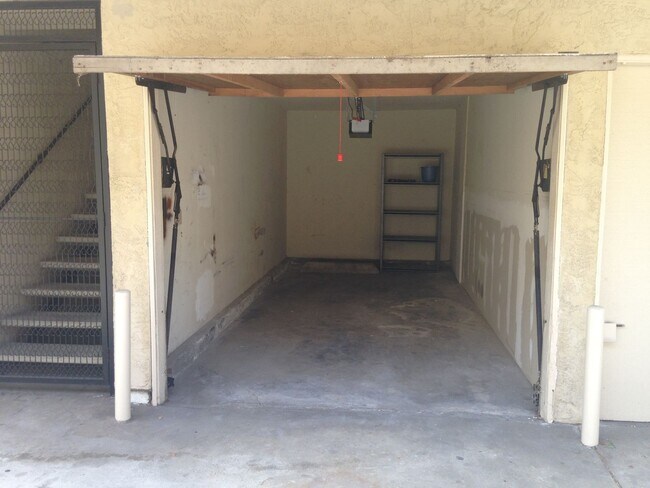 Interior Photo - Arizona Street Apartments