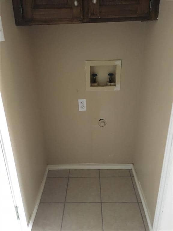 Building Photo - 617 Parkview Dr