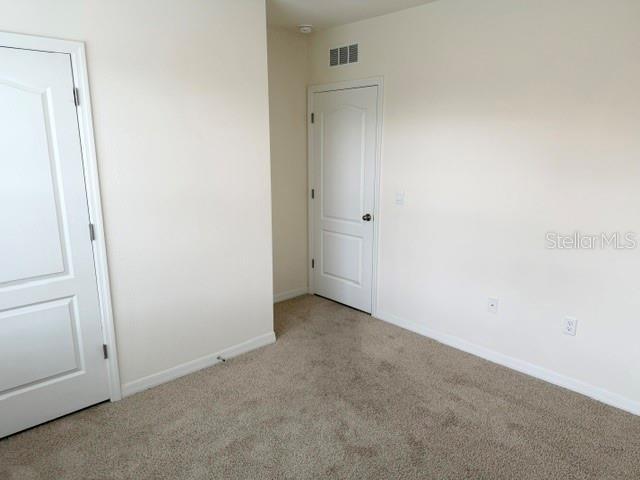 Building Photo - 709 Versailles Ln