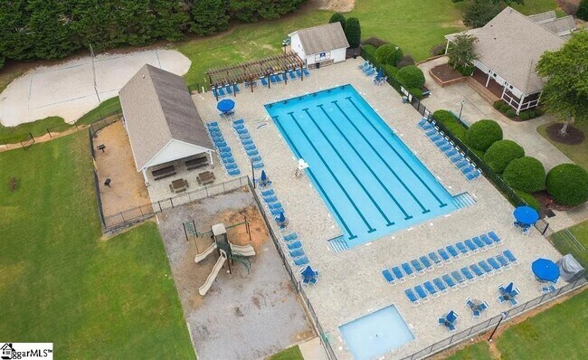 Building Photo - 125 River Way Dr