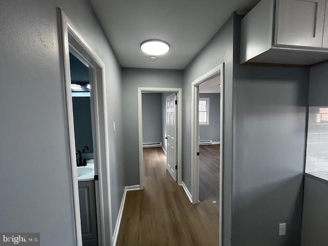 Building Photo - 319 Columbia Ave