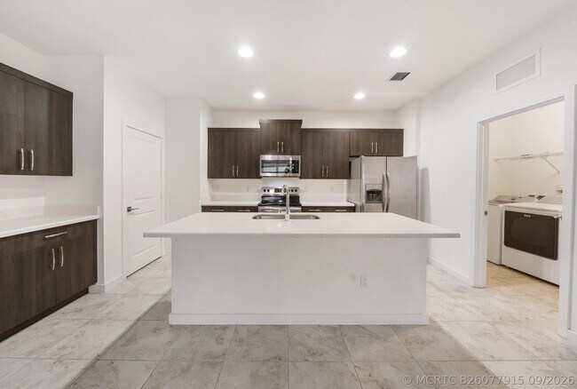 Building Photo - 6089 Wildfire Wy