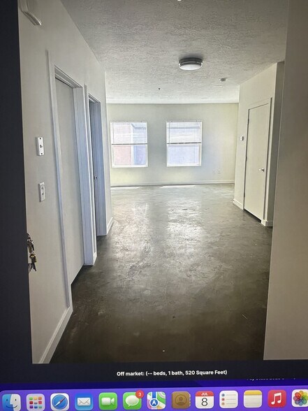 Building Photo - 938 S Washington St