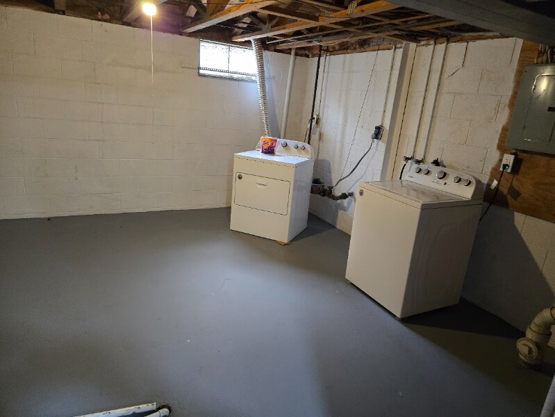Building Photo - 7744 Amberfalls Ct
