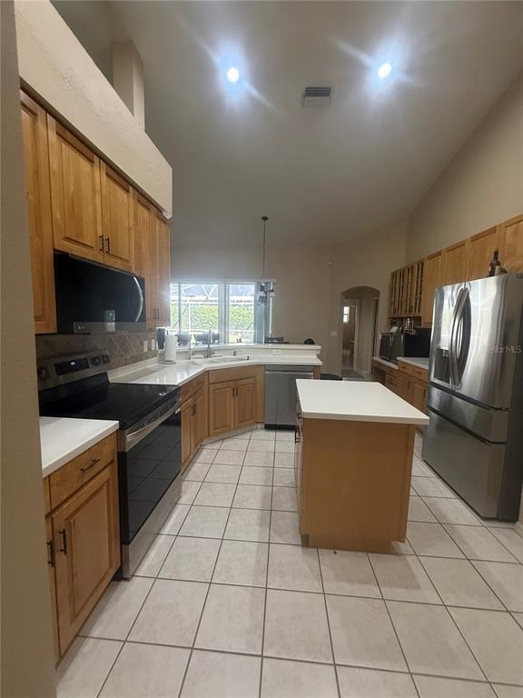 Building Photo - 10154 Whisper Pointe Dr