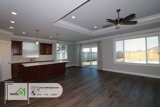 Building Photo - 2879 Calaveras Ct