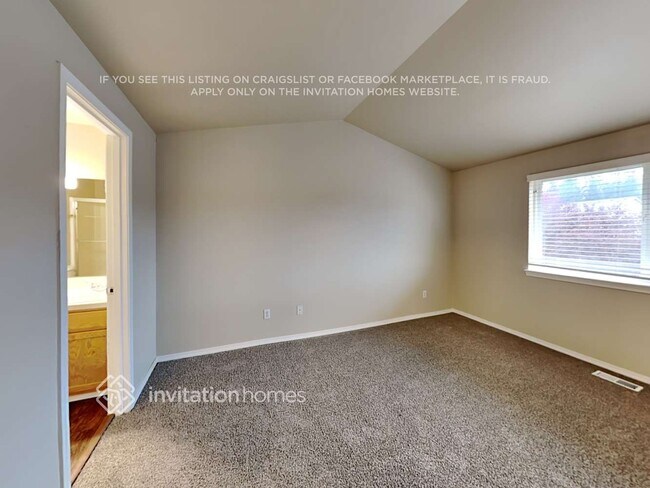 Building Photo - 11627 172nd St E