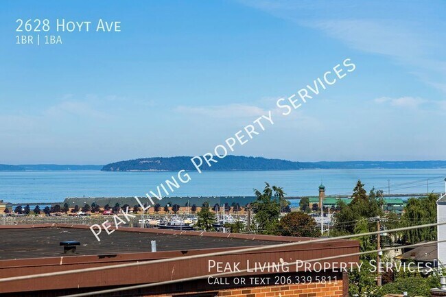 Building Photo - Bayside Collection - Spacious 1bd 1ba in D...