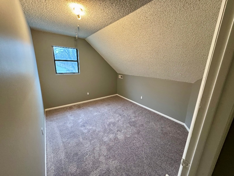 Building Photo - 11600 E 24th St S