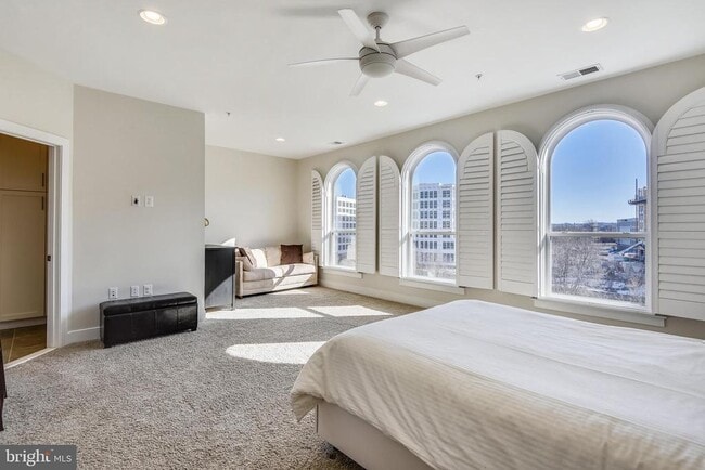 Building Photo - 1222 Main Line Blvd