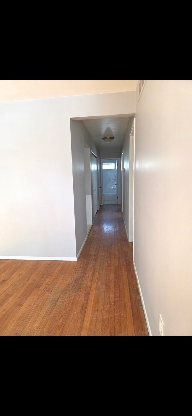 Building Photo - 20766 Ehlert Ave