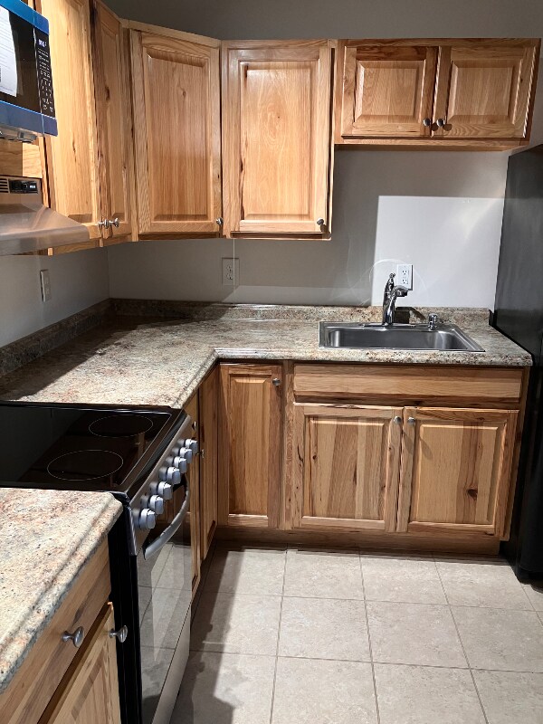 Building Photo - 315 Gravel Pike