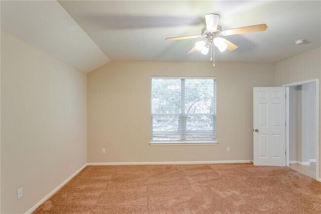 Building Photo - 205 Wigeon Cove