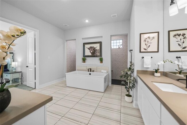 Building Photo - 17346 Camillia Trails