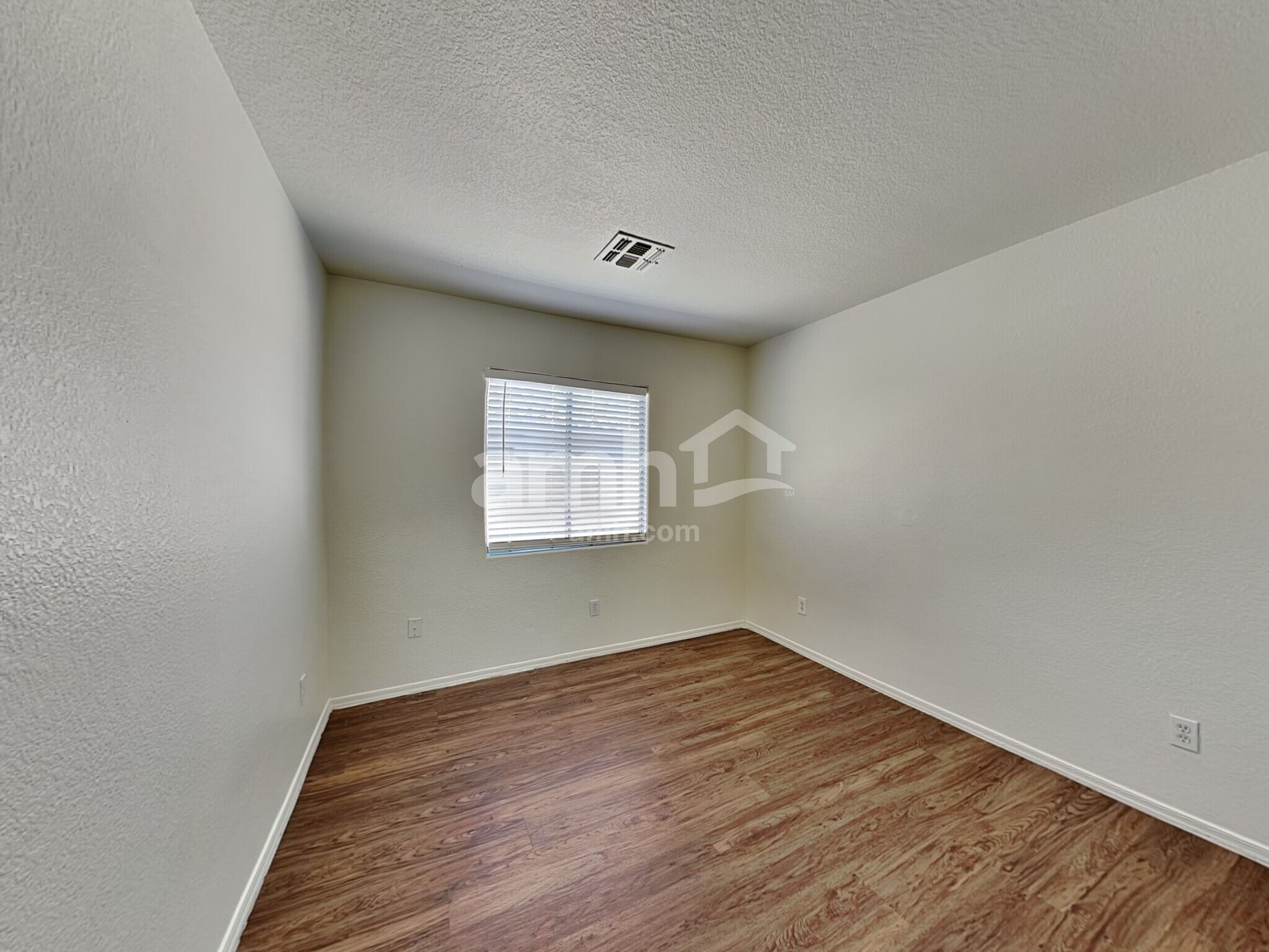Building Photo - 5718 W Orchid Ln