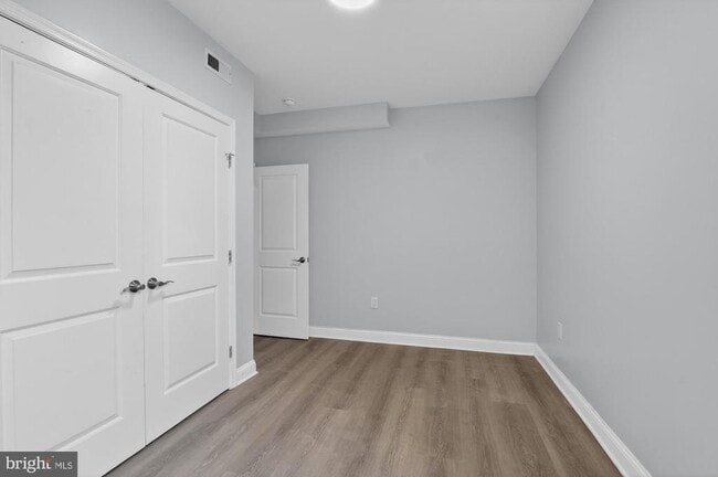 Building Photo - 523 N 11th St