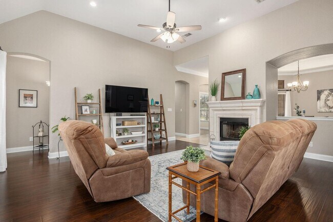 Building Photo - Upgraded 3 Bed Home in Aledo ISD with Office and Spacious Open Layout