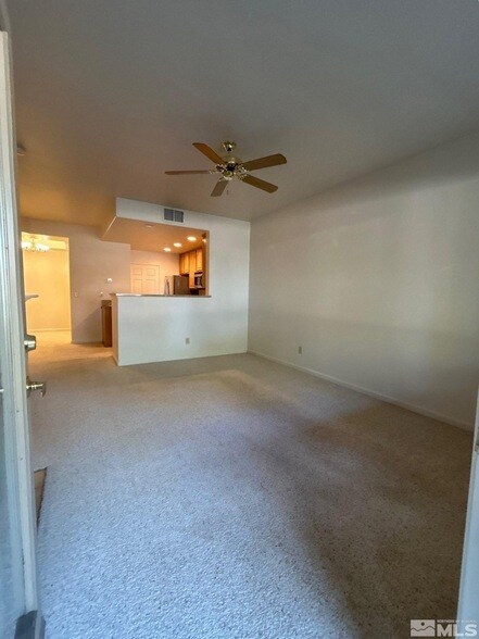 Building Photo - 900 S Meadows Pkwy