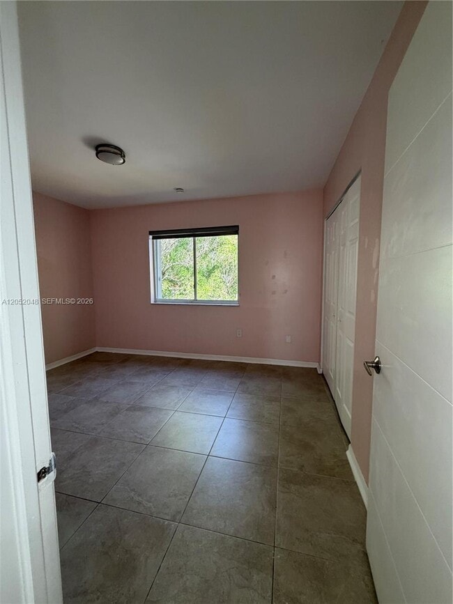 Building Photo - 551 NW 82nd Ave