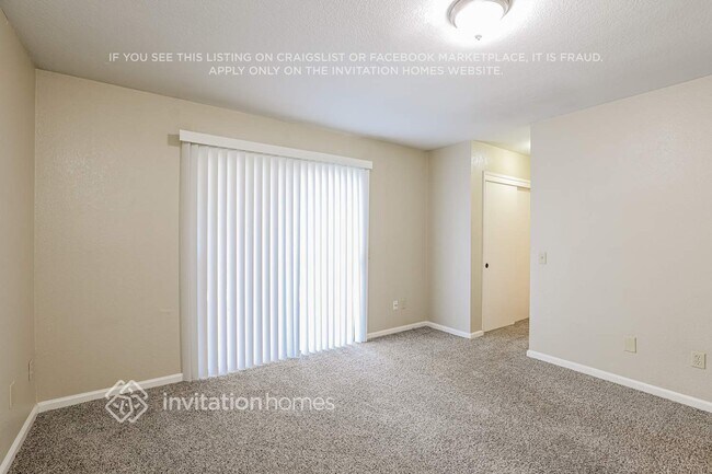 Building Photo - 18 Dempster Ct