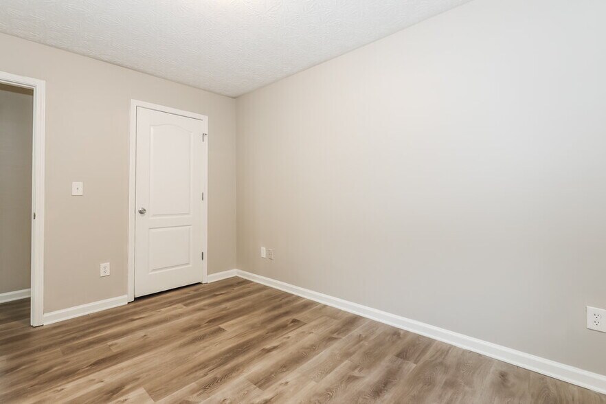 Building Photo - 4414 Rock Valley Dr