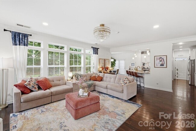 Building Photo - 8120 Madrigal Ct