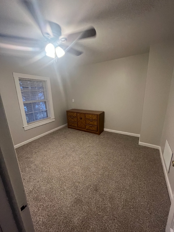 Building Photo - 273 Lincoln Heights Rd