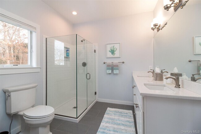 Building Photo - 485 Hickory Ave