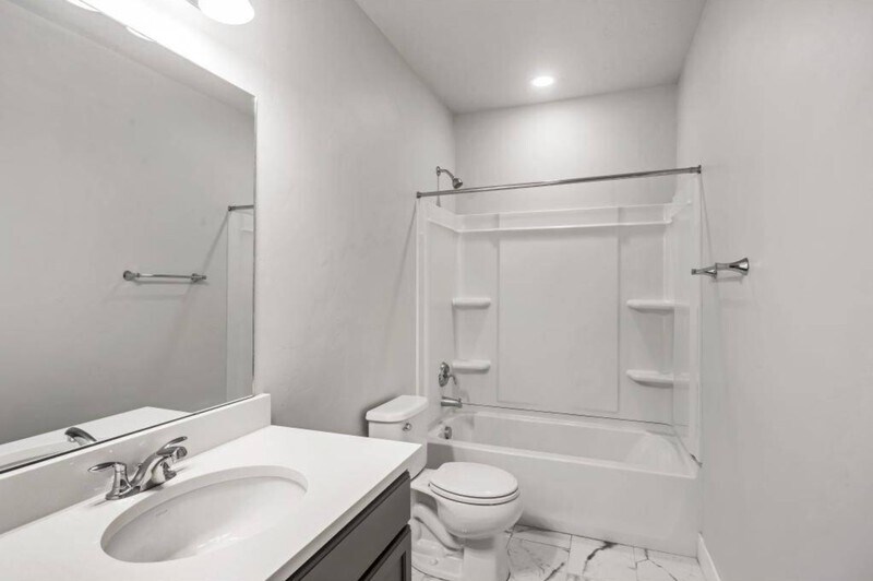 Building Photo - 5141 Lower Wood Ln