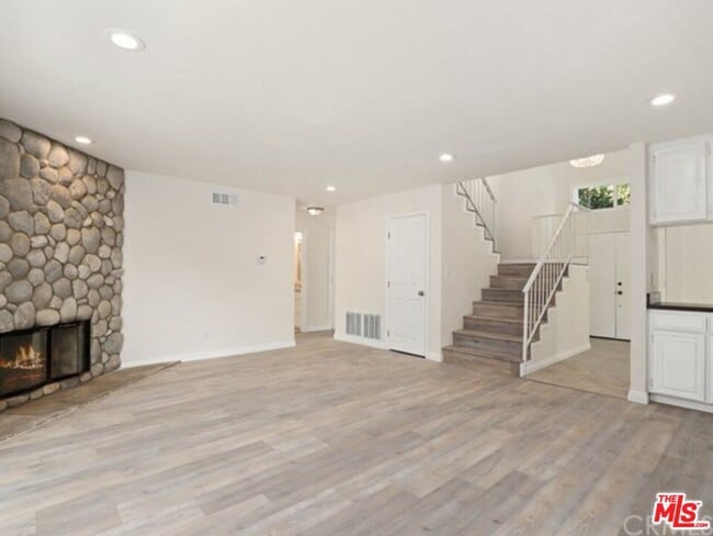 Building Photo - 7803 Goldmine Ln