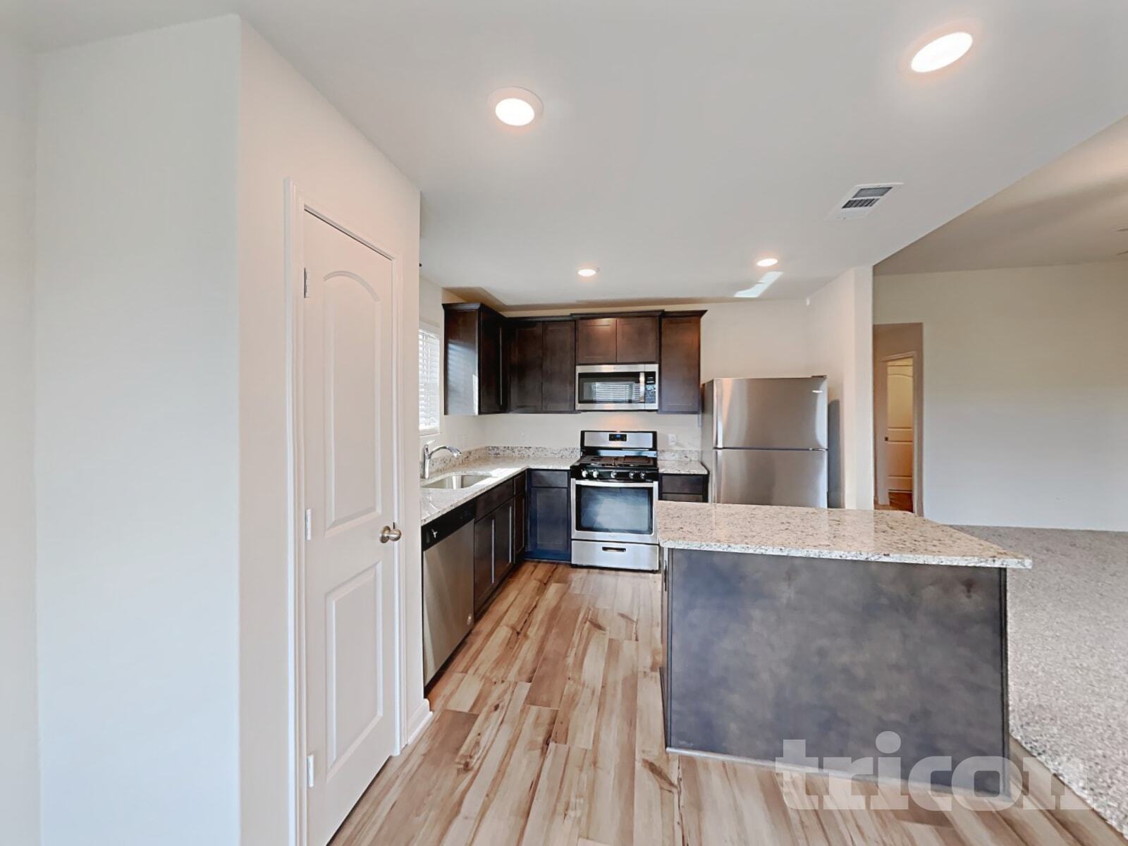 Building Photo - 204 Micah Ln