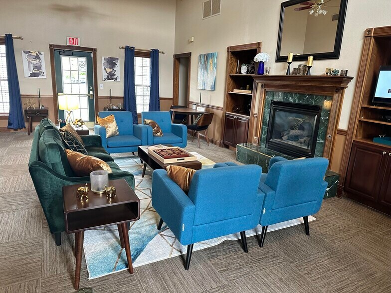 Creekside Park 101 Wigwam Hollow Cir IL 61455 Apartment Finder