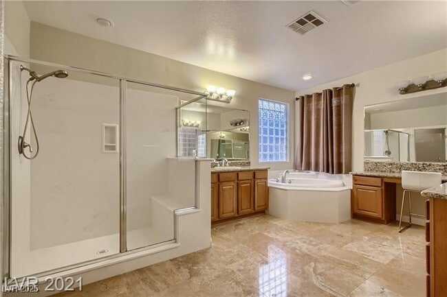 Building Photo - 12266 Bluebird Canyon Pl