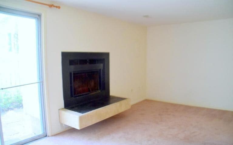 Building Photo - 2452 Ridgehampton Ct