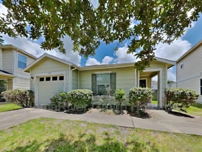Building Photo - 3602 Avalon Castle Dr