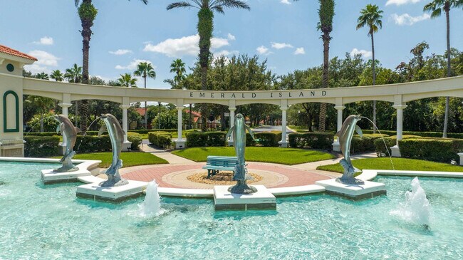 Building Photo - 8543 La Isla Dr