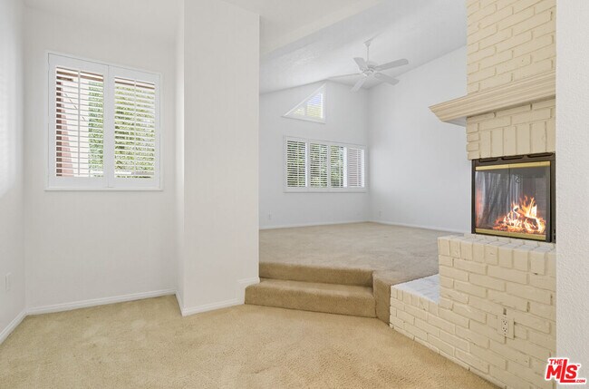 Building Photo - 18730 Hatteras St