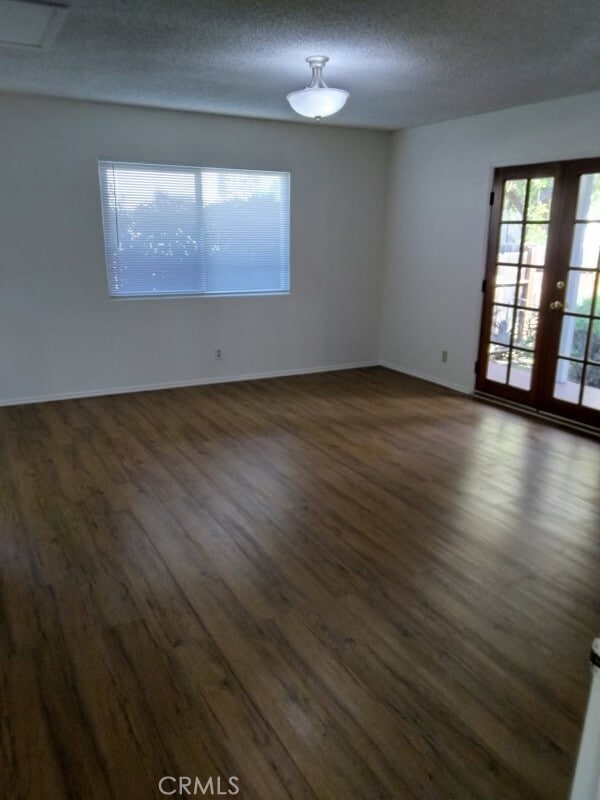 Building Photo - 819 N Dos Robles Pl