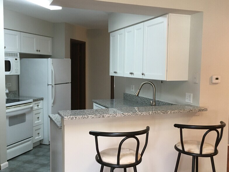 Building Photo - 1374 E Wyndham Cir