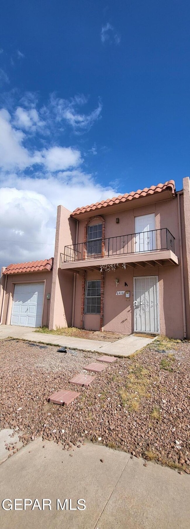 Building Photo - 6416 Pizarro St