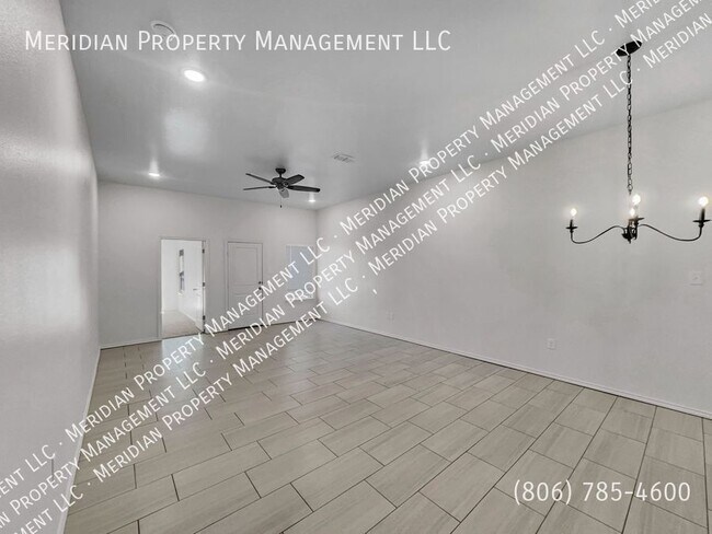 Building Photo - 5825 Urbana Pl